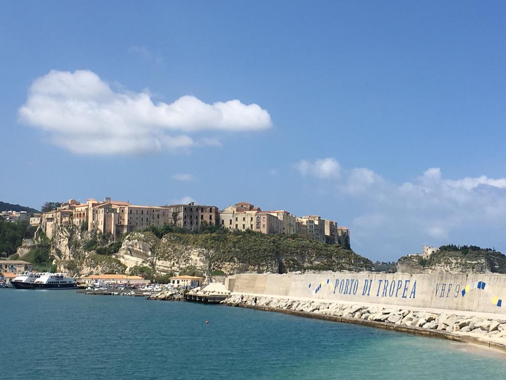 Apartment With Sea View Tropea Dış mekan fotoğraf